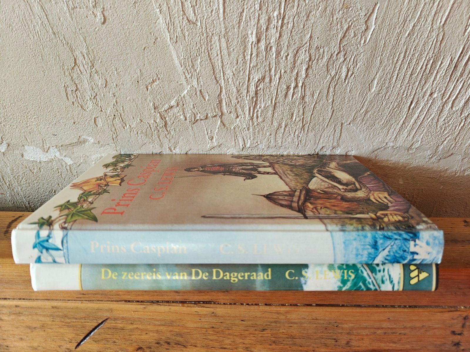 2 Retro boeken van de serie: De Kronieken van Narnia., Boeken, Ophalen of Verzenden