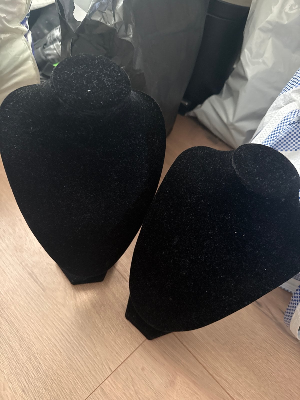 Sieraden display van fluweel - set van 2, Ophalen of Verzenden, Zo goed als nieuw