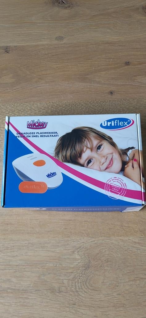 Uriflex plaswekker - effectieve bedplassertraining, Ophalen of Verzenden, Zo goed als nieuw