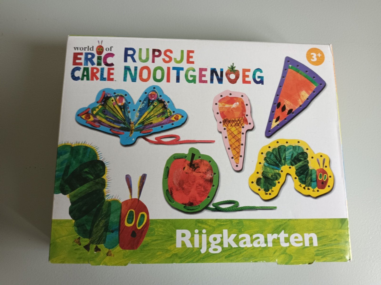 Nieuw nieuwe rupsje nooitgenoeg rijgkaarten world Eric carle, Ophalen of Verzenden, Nieuw, 2 tot 4 jaar
