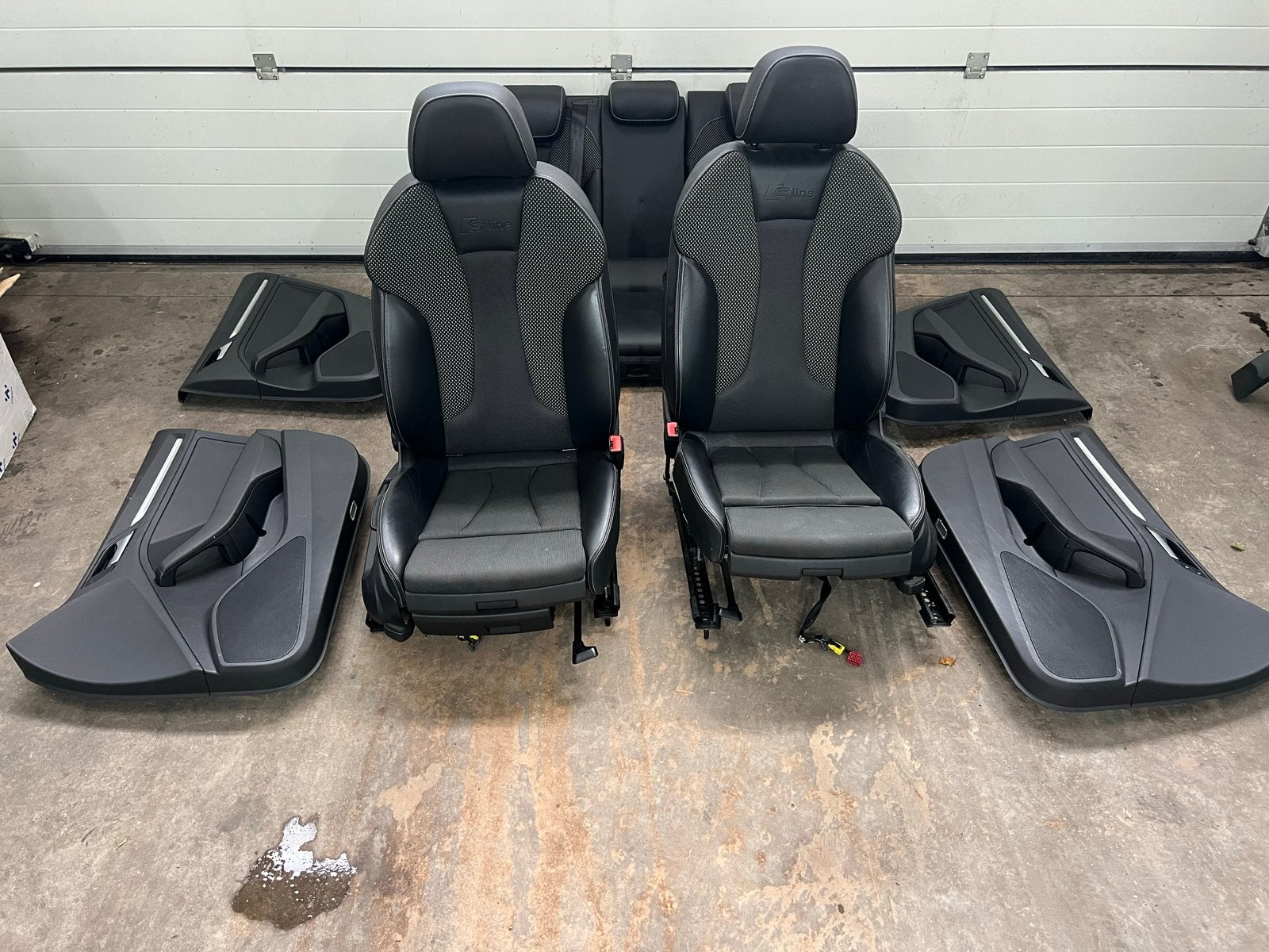 Audi A3 8V S-line Interieur Stoelen Achterbank Deurpanelen, Auto-onderdelen, Interieur en Bekleding, Ophalen, Gebruikt, Audi