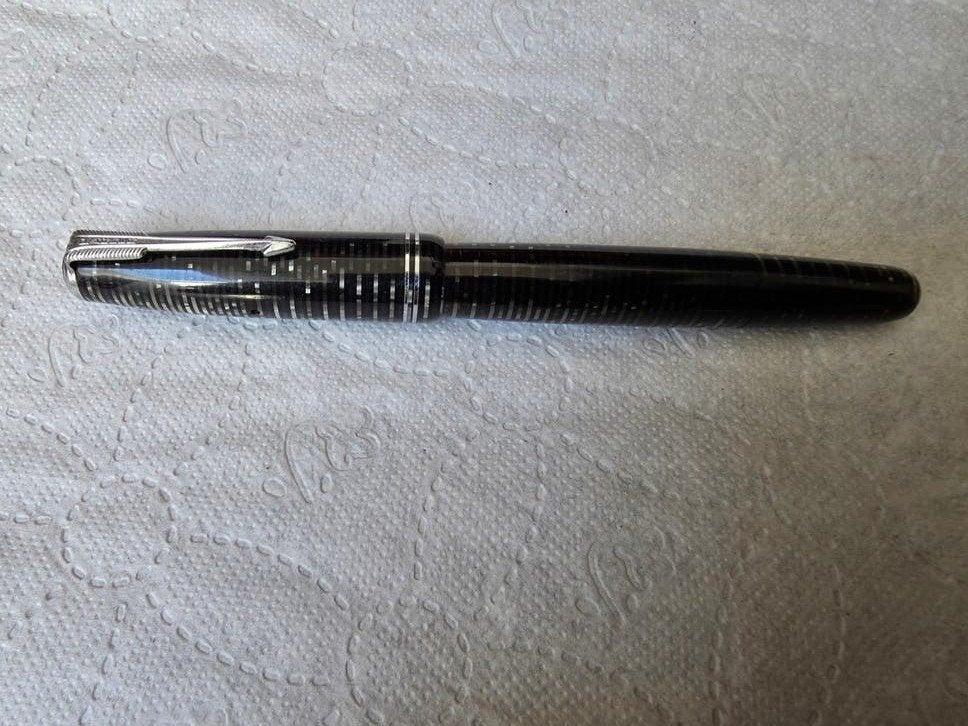 Vintage Parker Vacumatic Vulpen - Zwart gestreept, Ophalen of Verzenden, Zo goed als nieuw, Vulpen, Parker