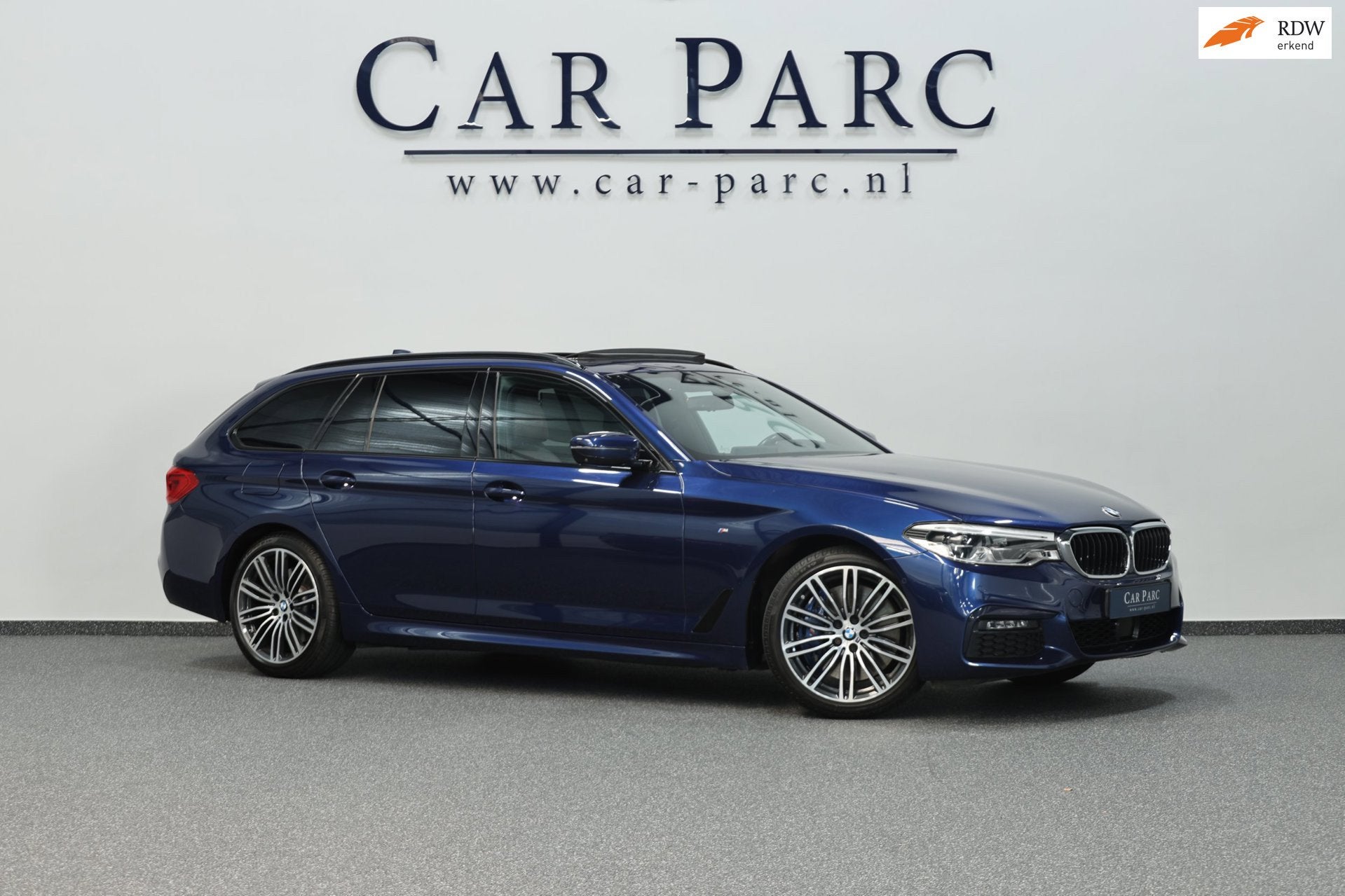BMW 5-serie Touring 540i xDrive M-Sport LED/VIRTUAL/SFEER/PA, Automaat, Dealer onderhouden, Gebruikt, 2000 kg