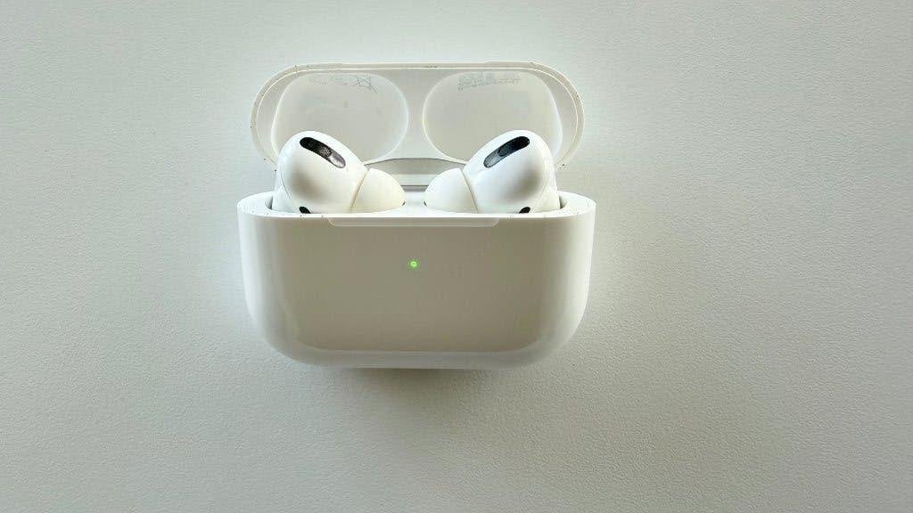 Apple AirPods Pro met MagSafe Oplaadcase, Bluetooth, In gehoorgang (in-ear), Ophalen of Verzenden, Zo goed als nieuw