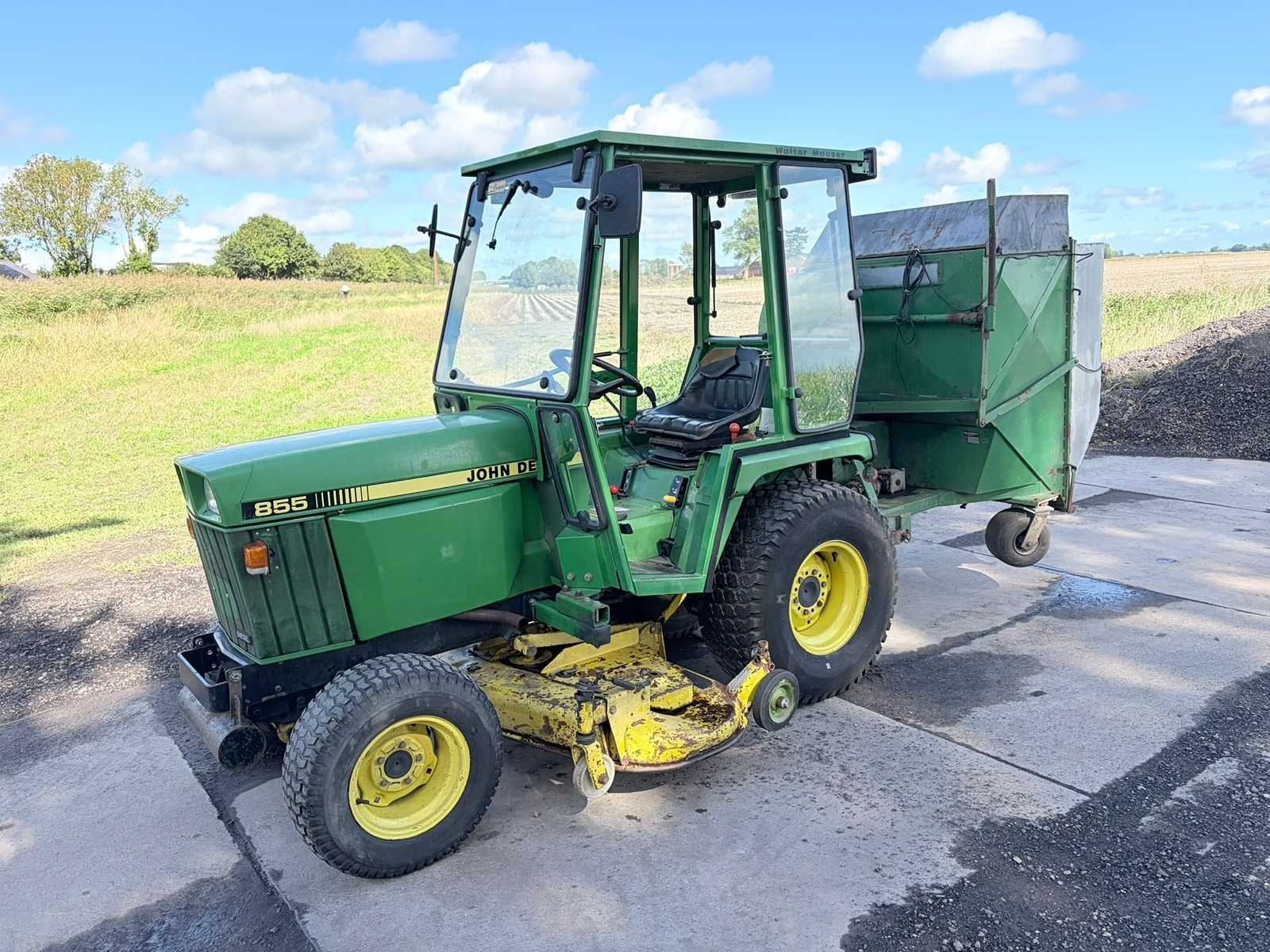 1993 John Deere 855 - Smalspoor- en compacttractor, Gebruikt, John Deere