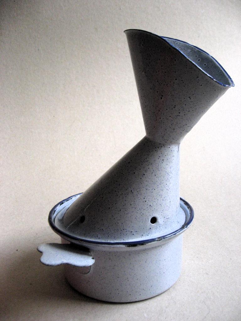 Emaille inhalator, medisch antiek jaren 50, Antiek en Kunst, Antiek | Gereedschap en Instrumenten, Ophalen of Verzenden