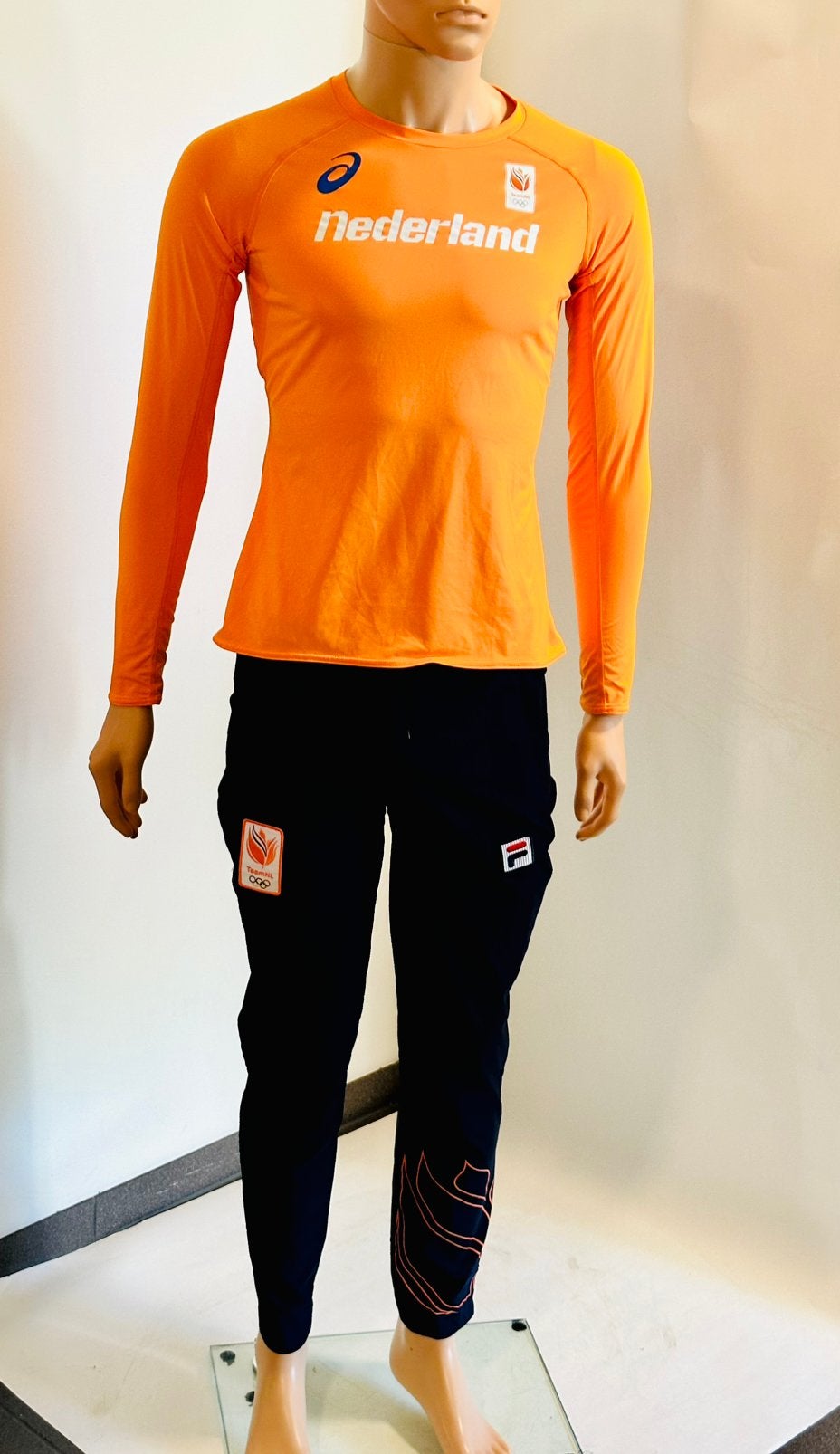 Spoerkleding casual lange broek met sportshirt maat S Asics, Blauw, Overige typen, Ophalen of Verzenden, Zo goed als nieuw