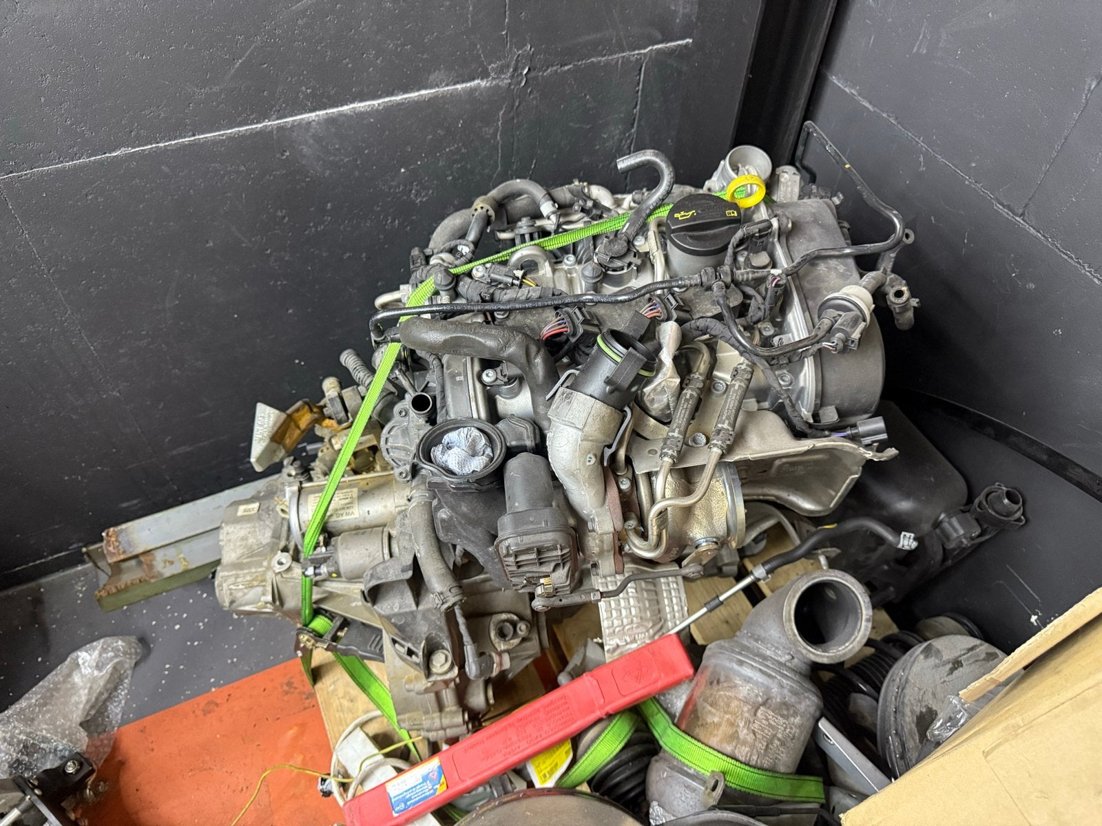 Compleet Motorblok met versnellingsbak en turbo - VW Up, Ophalen, Gebruikt, Volkswagen