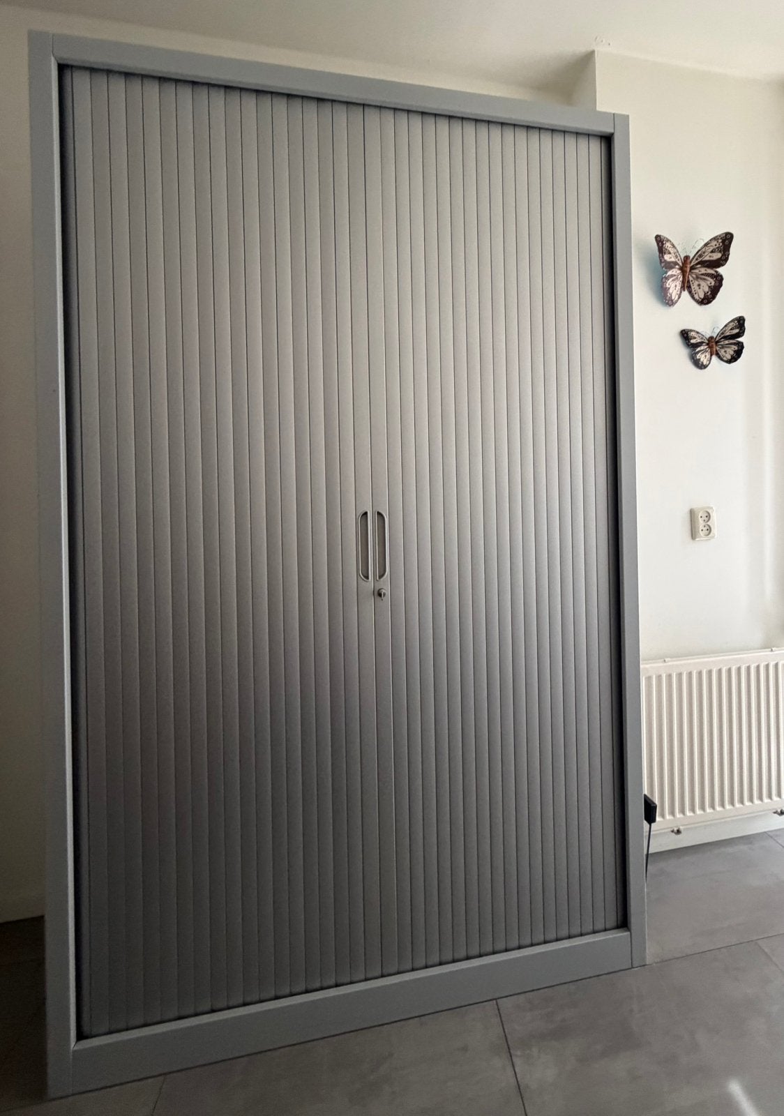 Archiefkast met roldeuren., Ophalen, Gebruikt, 100 tot 150 cm, Metaal