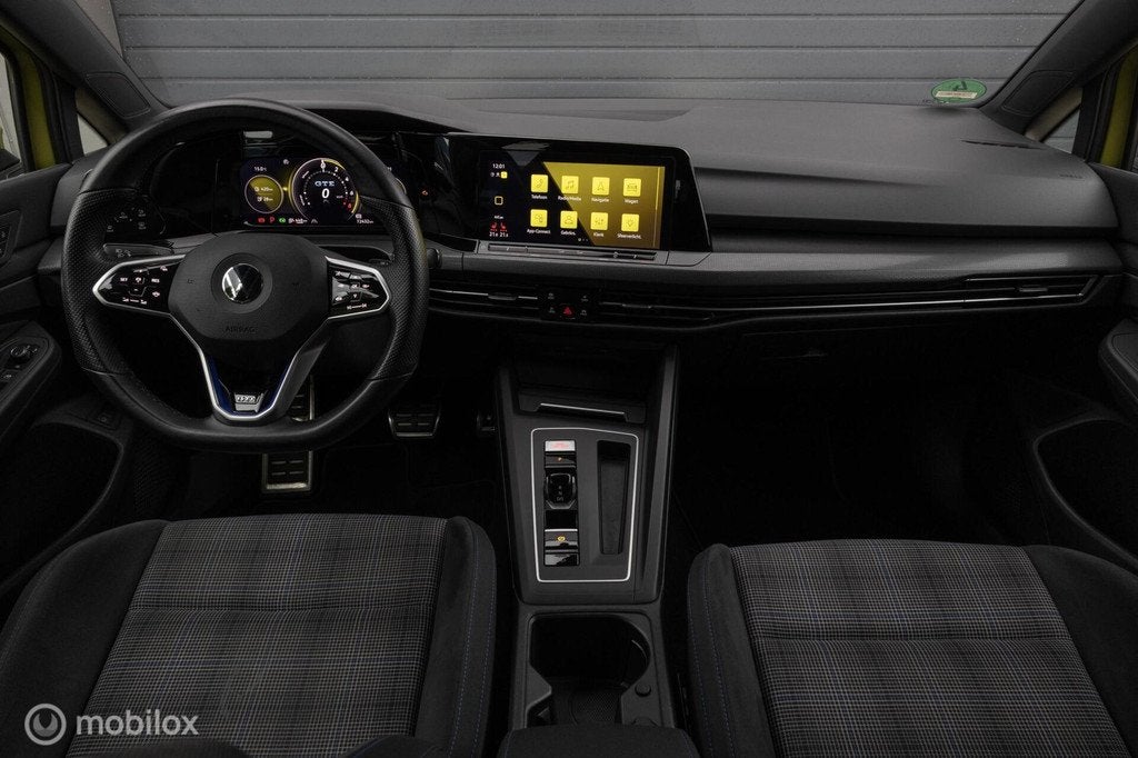 Volkswagen Golf 1.4 eHybrid GTE IQ LICHT VIRTUAL COCKPIT, Auto's, Euro 6, 1524 kg, 84 €/maand, 1500 kg