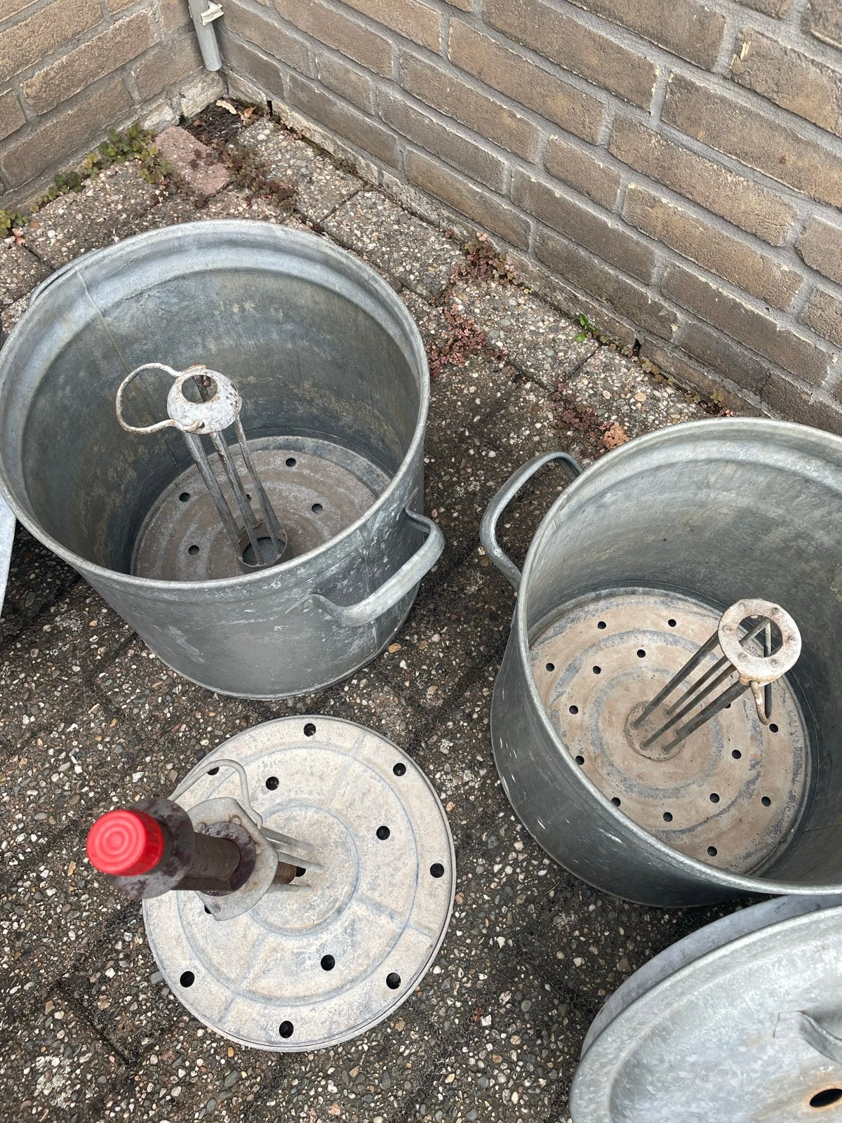 2x Weckketel met thermometer en inmaakrekken, Ophalen
