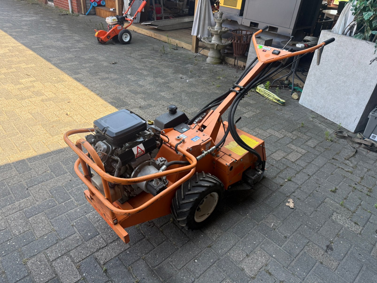 Tuinfrees / grondfrees / overtopfrees / motorculteur, Ophalen of Verzenden, Zo goed als nieuw