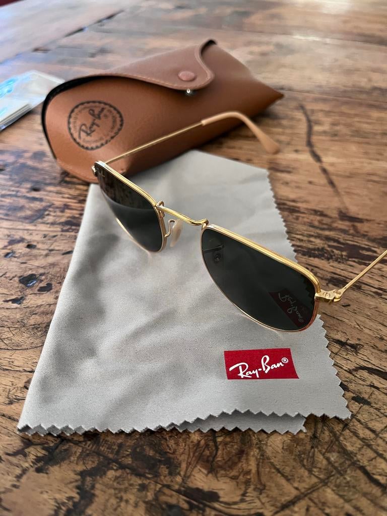 Ray-Ban Elon Zonnebril - Nieuw in Doos, Zonnebril, Nieuw, Ophalen of Verzenden, Ray-Ban