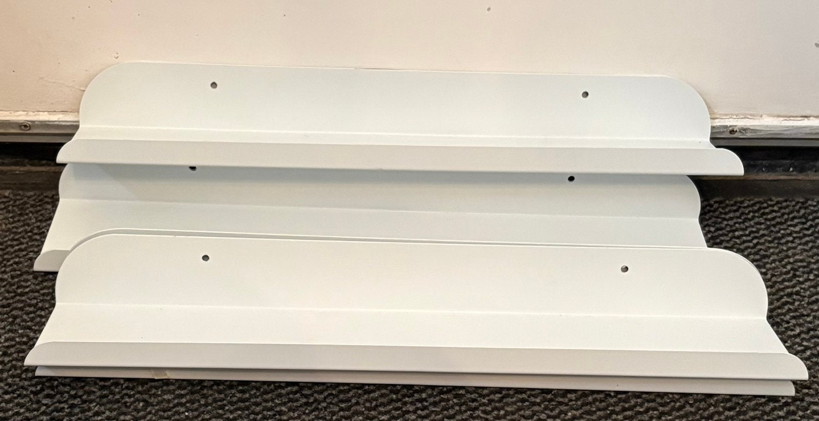 Metalen wandplankjes 4 stuks, Ophalen