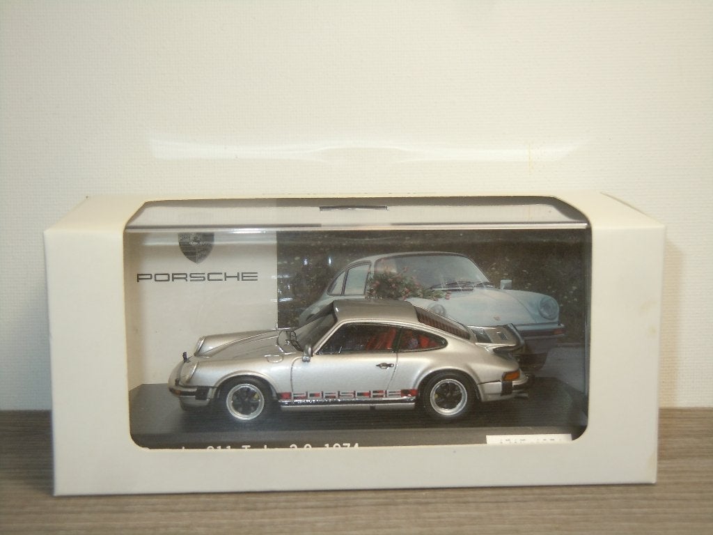 Porsche 911 Turbo 3.0 1974 - Spark 1:43 - in Box, Hobby en Vrije tijd, Modelauto's | 1:43, Overige merken, Auto, Verzenden, Onbekend
