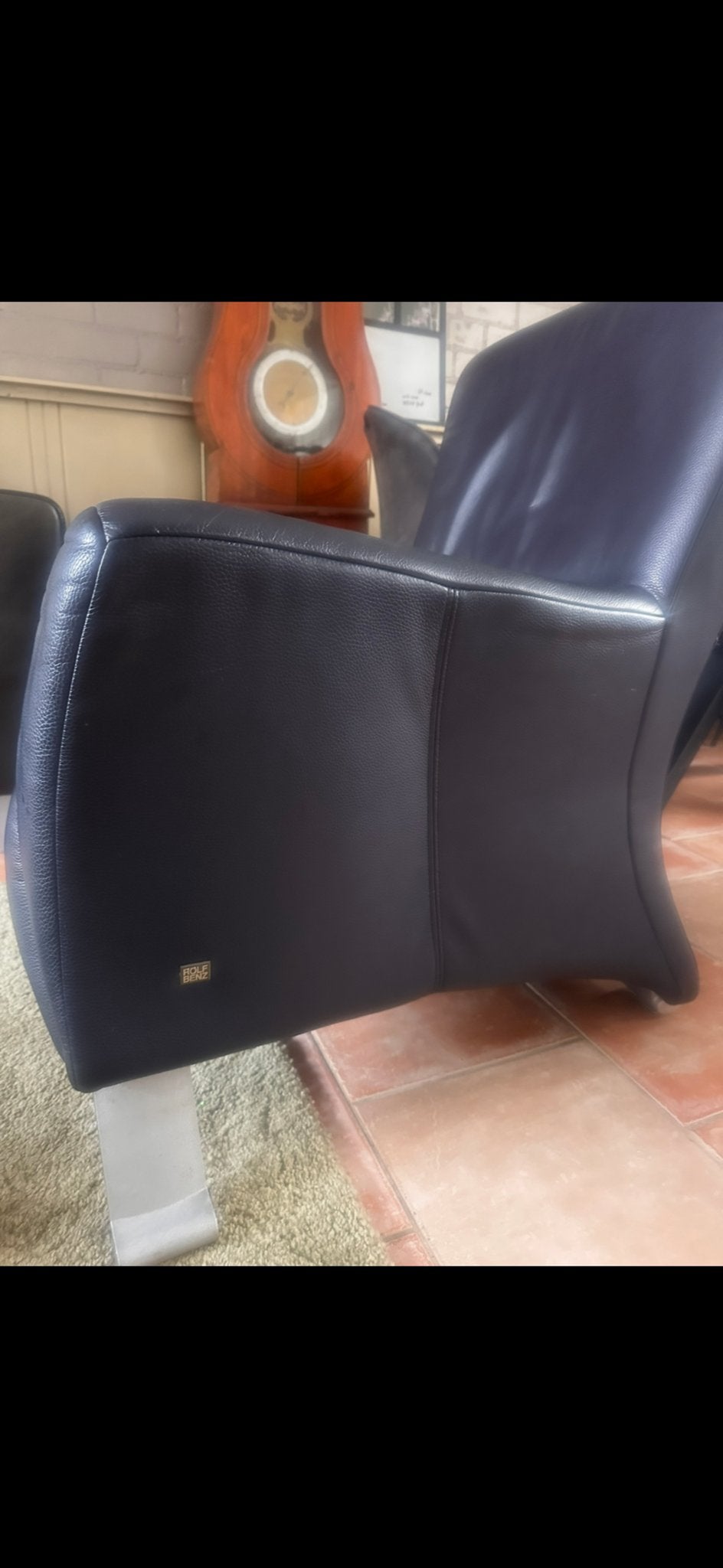 Comfortabele donkerblauwe leren fauteuil Rolf Benz, Ophalen, Gebruikt, Leer, 75 tot 100 cm
