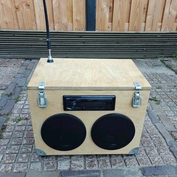Nette kist radio / bouw radio, Ophalen, Bouwradio