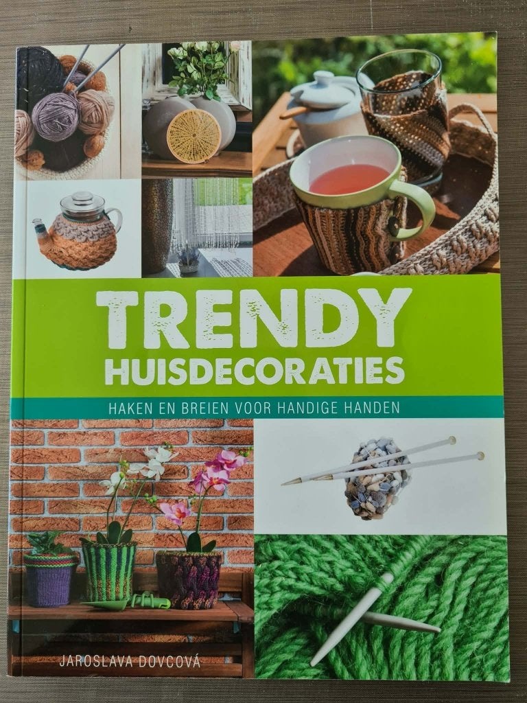 Trendy huisdecoraties: haken en breien voor handige handen, Ophalen of Verzenden, Zo goed als nieuw, Breien of Haken, Patroon of Boek