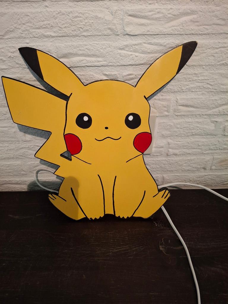 Pikachu lamp., Ophalen, Lamp