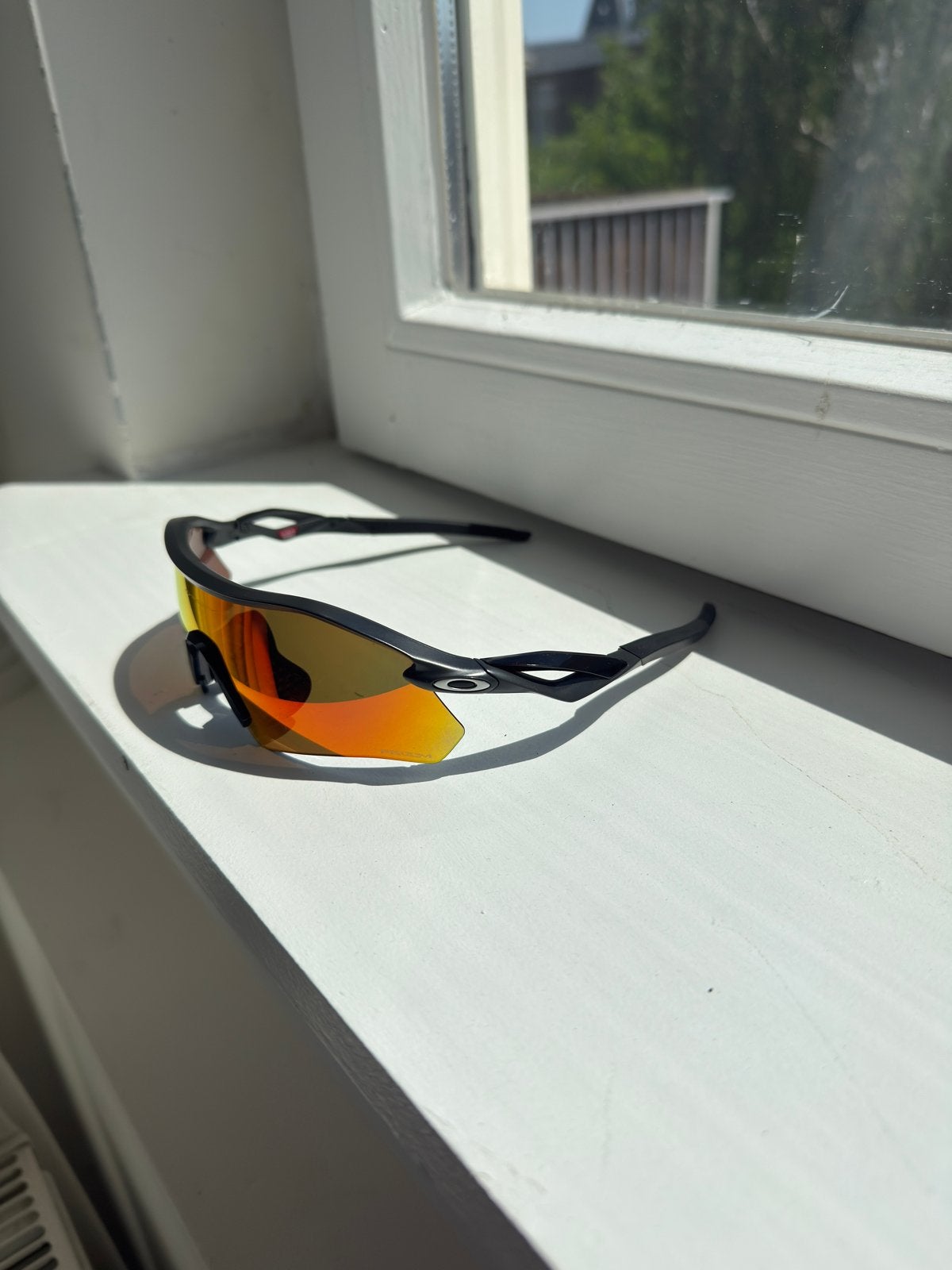 Oakley zonnebril nieuw met doos, Ophalen of Verzenden, Zo goed als nieuw, Oakley
