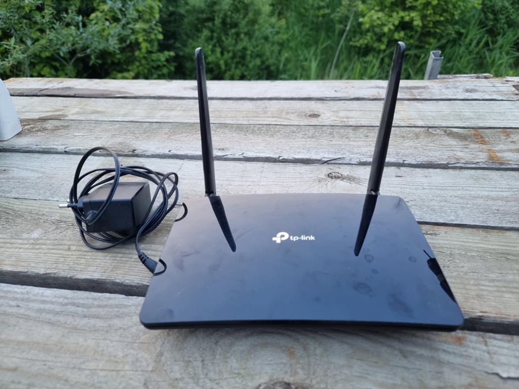 TP link Archer MR600 - 4g router, Computers en Software, Routers en Modems, Ophalen of Verzenden, Zo goed als nieuw