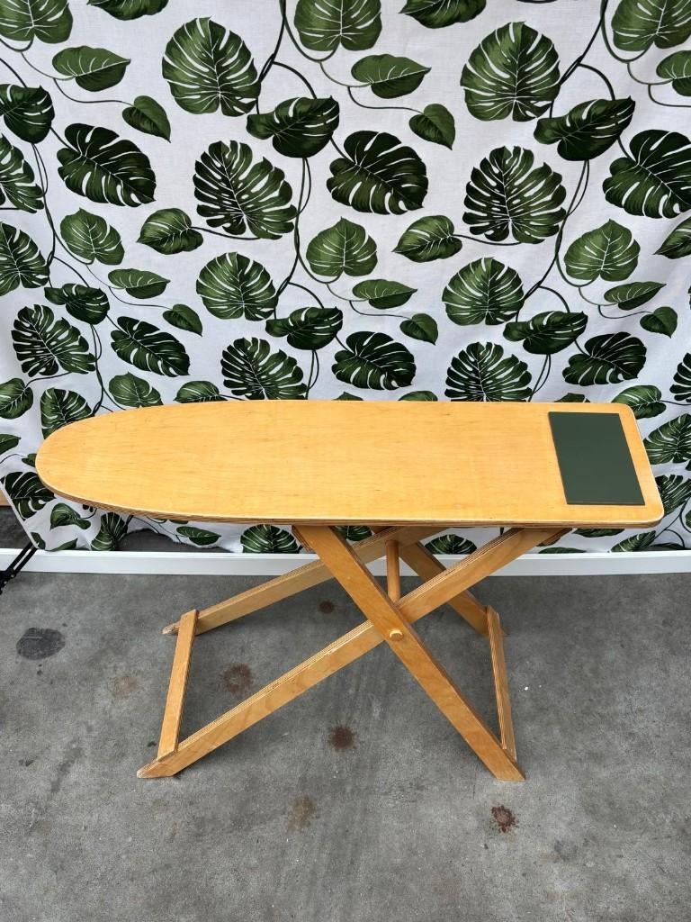 Houten strijkplank kind *Ferdinand*, Kinderen en Baby's, Speelgoed | Houten speelgoed, Zo goed als nieuw, Meubelstuk of Keukentje