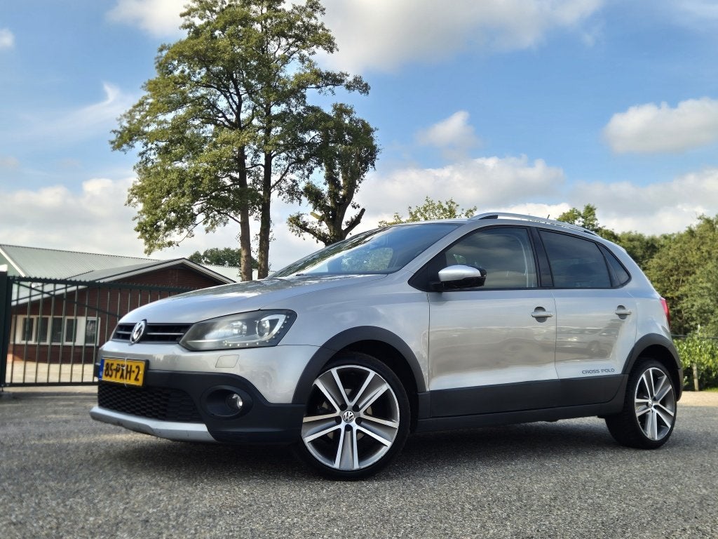 Volkswagen Polo 1.2 TSI Cross (bj 2011), Euro 5, Beige, Origineel Nederlands, Handgeschakeld