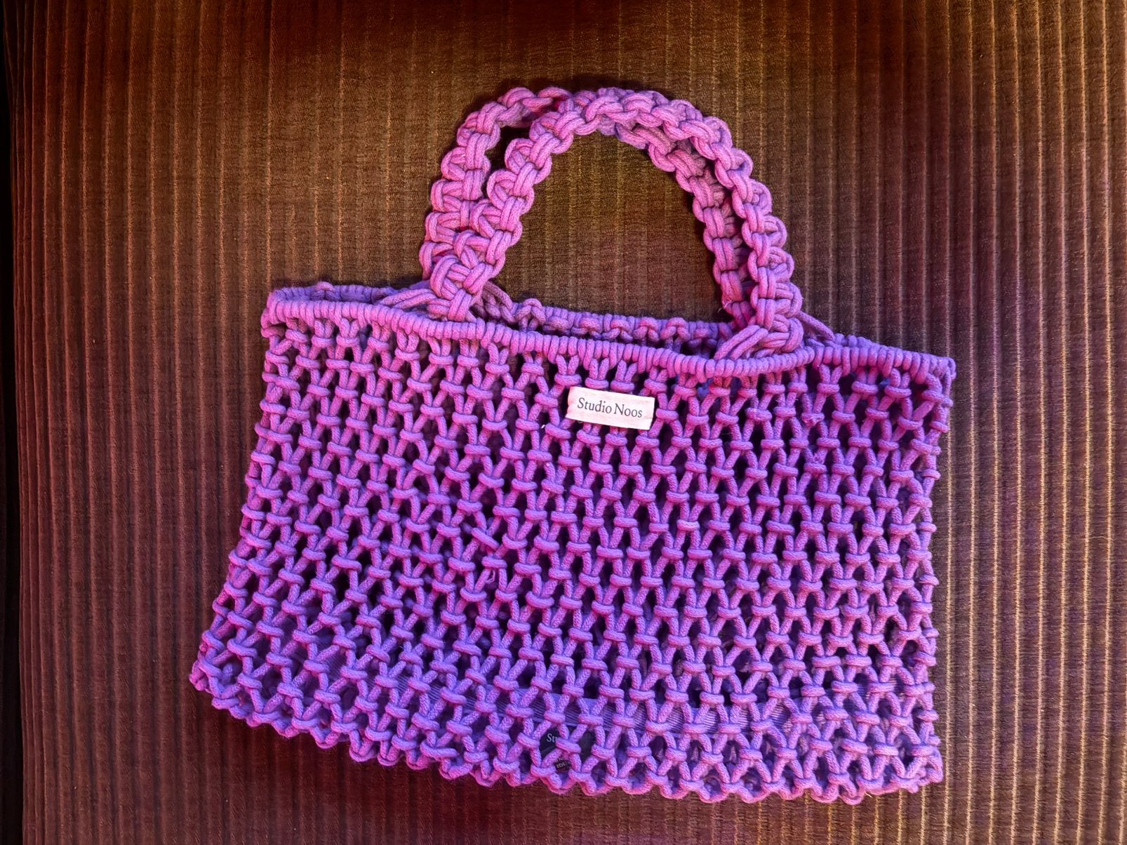 Studio Noos Macrame paarse tas, Sieraden, Tassen en Uiterlijk, Verzenden, Nieuw