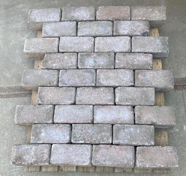 720m2 heidegrijs betonklinkers keiformaat straatstenen erfve, Tuin en Terras, Tegels en Klinkers, Gebruikt, Klinkers, Beton, 10 m² of meer