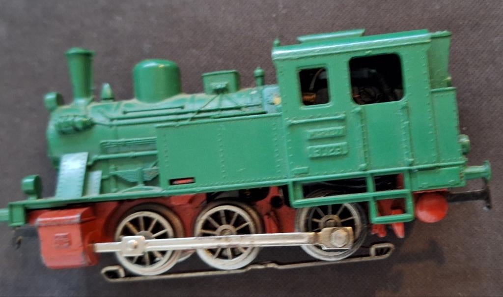 Groene modeltrein locomotief, Ophalen of Verzenden, Gebruikt, Wisselstroom, Locomotief