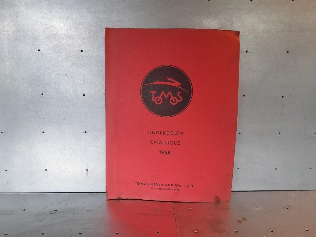 Tomos onderdelen catalogus officieel, Fietsen en Brommers, Handleidingen en Instructieboekjes, Ophalen, Gebruikt