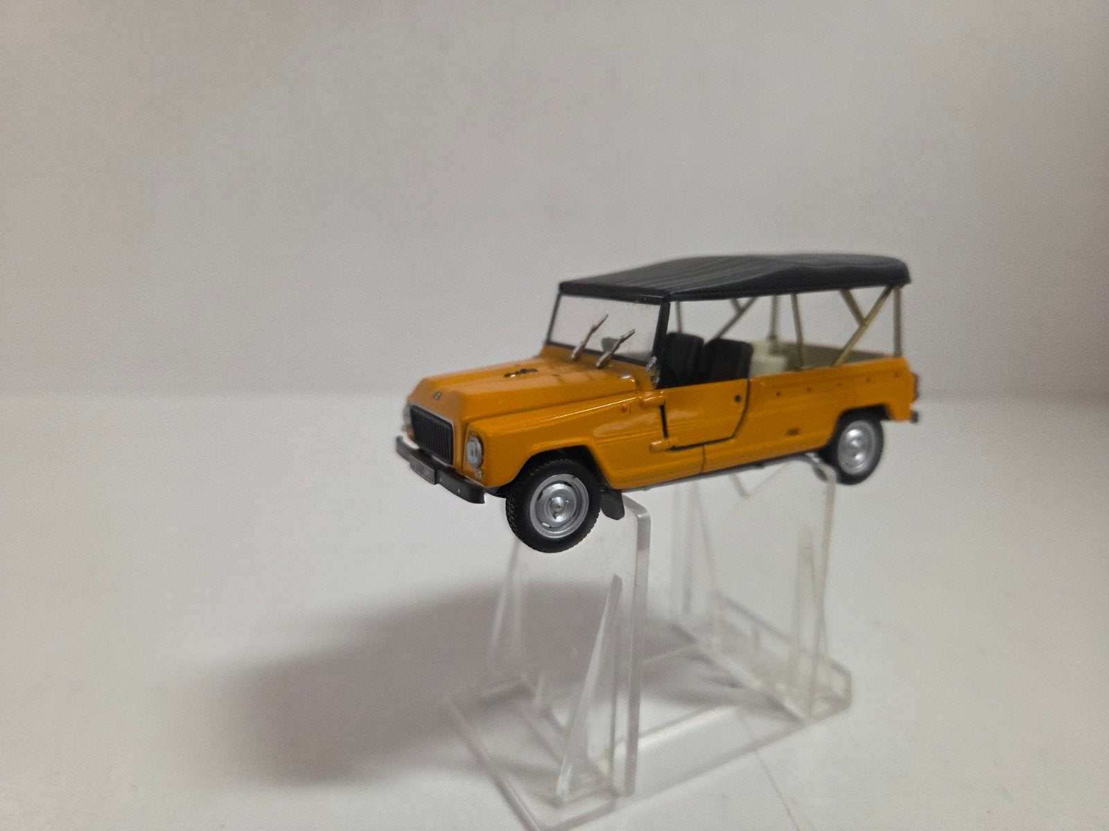 UH Renault 4 Rodeo 1:43, Hobby en Vrije tijd, Modelauto's | 1:43, Auto, ., Ophalen of Verzenden, Zo goed als nieuw