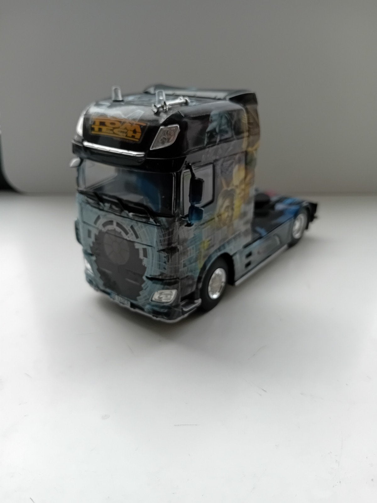 Daf XF Super Space Cab 4X2 trekker Tom-Tech Star Wars., Ophalen of Verzenden, Nieuw, Bus of Vrachtwagen, Wsi