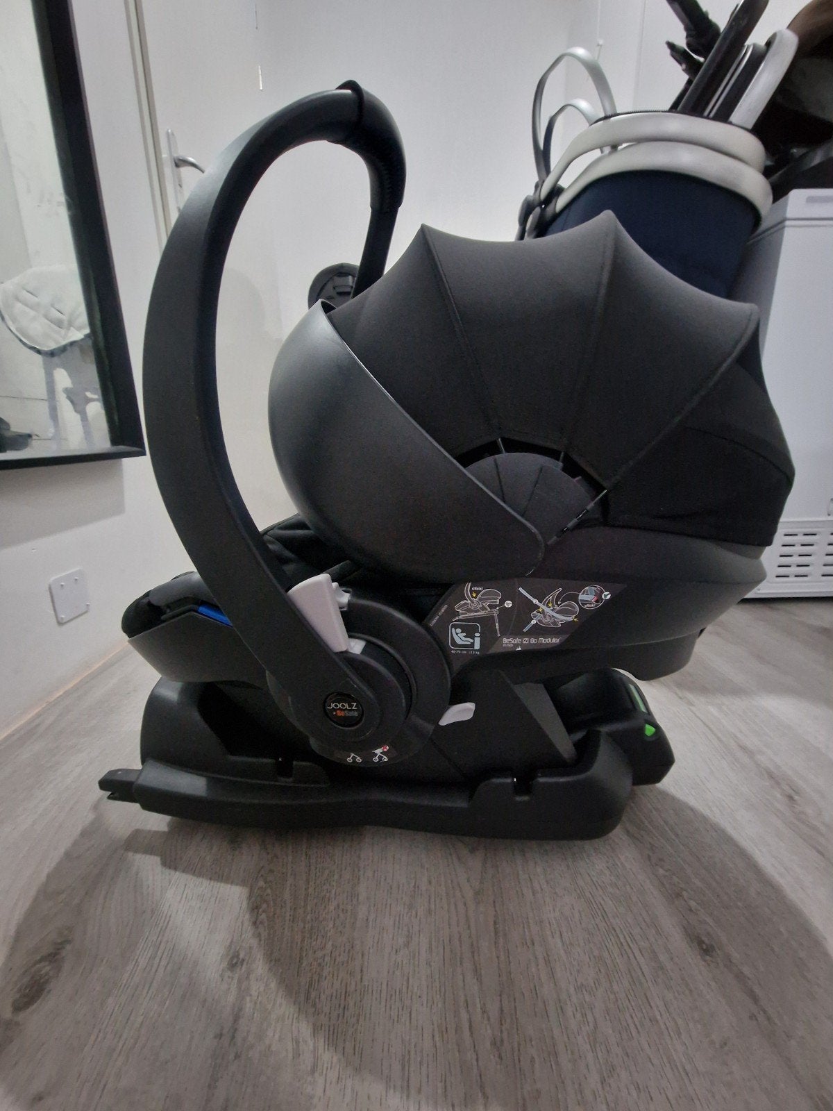 Joolz x BeSafe iZi Go Modular i-Size autostoel met base, Gebruikt, Isofix, 0 t/m 13 kg, Ophalen