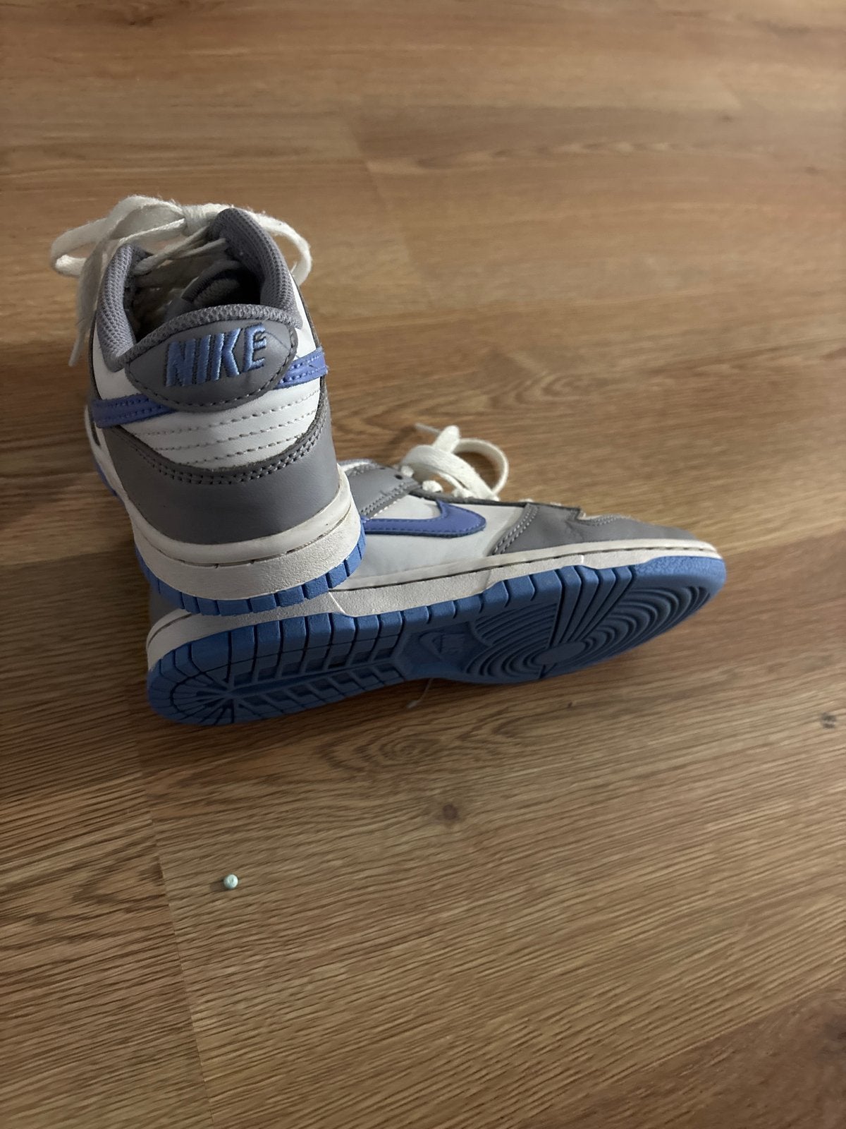 Nike Dunk Low - Maat 35.5, Ophalen of Verzenden, Gebruikt, Jongen of Meisje, Sportschoenen