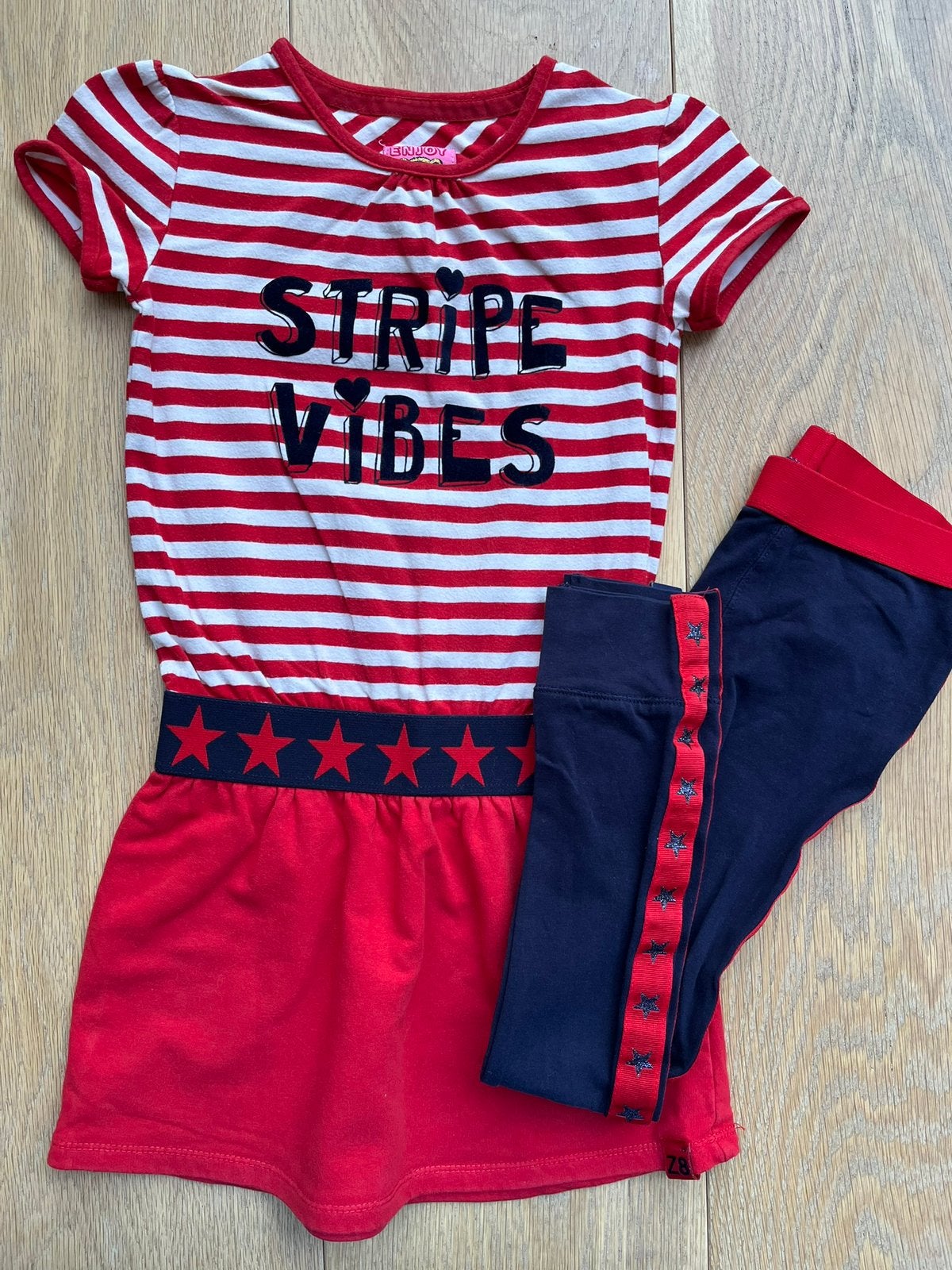Jurk met legging Z8 mt 116/122 netjes, Ophalen of Verzenden, Gebruikt, Meisje, Jurk of Rok