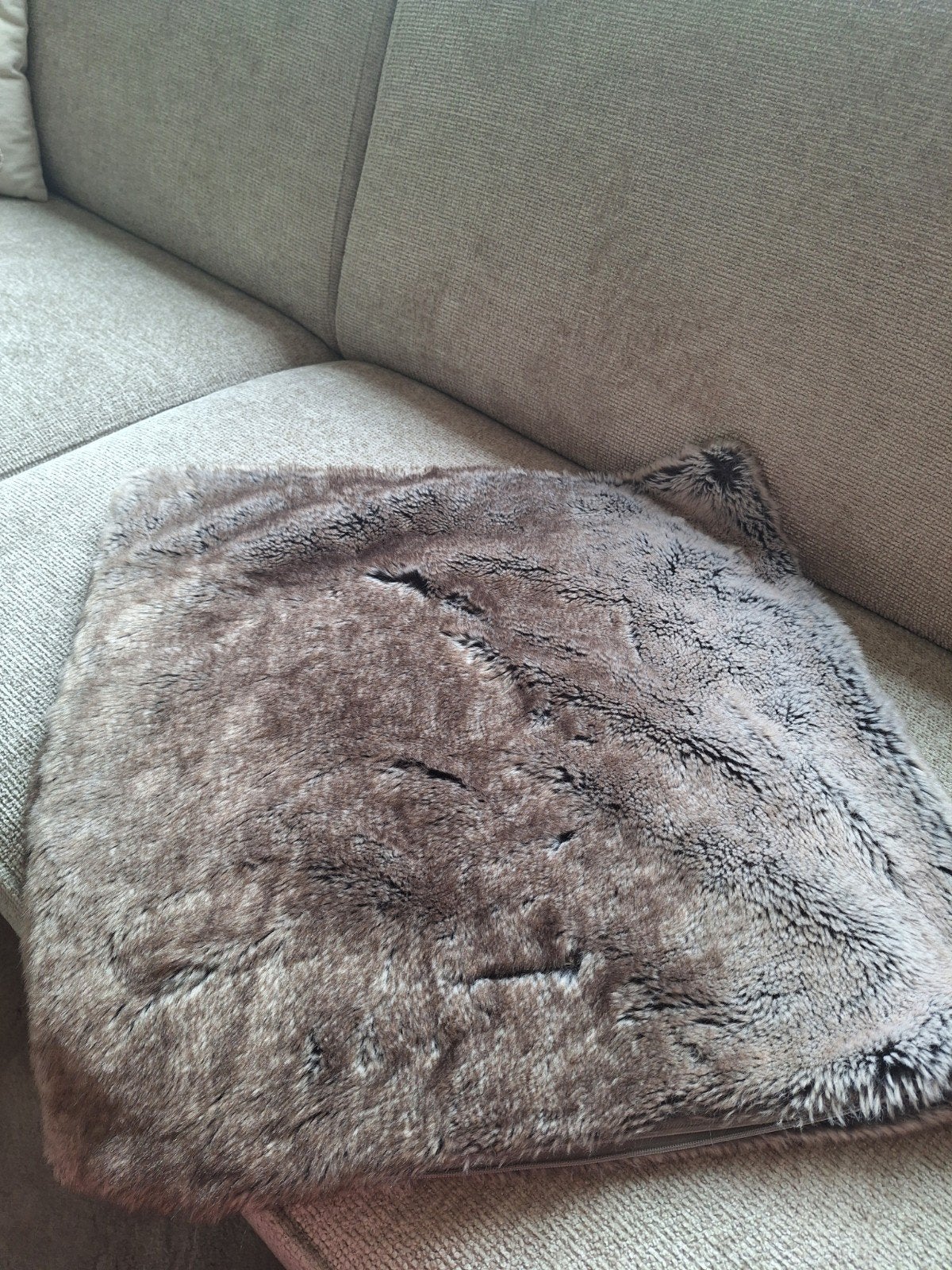Riviera Maison Kussenhoes Faux Fur Bruin 50x50cm, Ophalen of Verzenden, Zo goed als nieuw, Bruin, Vierkant