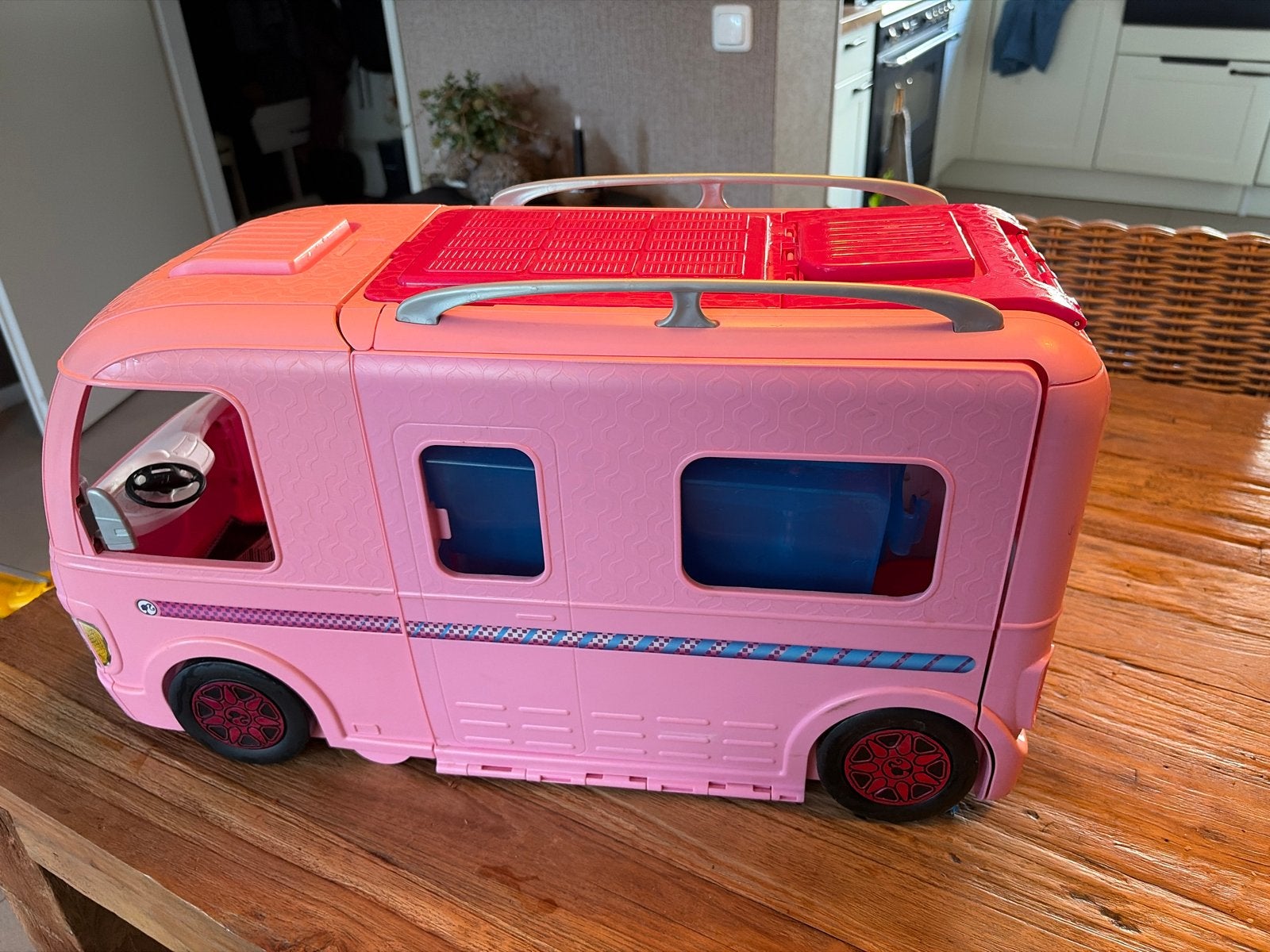 Barbie Camper Roze Speelgoed Camper, Ophalen of Verzenden, Zo goed als nieuw
