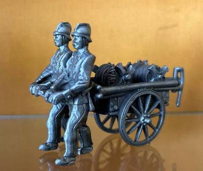 Brandweermannen opgelet!! Zeldzaam, Antiek en Kunst, Antiek | Tin, Ophalen of Verzenden