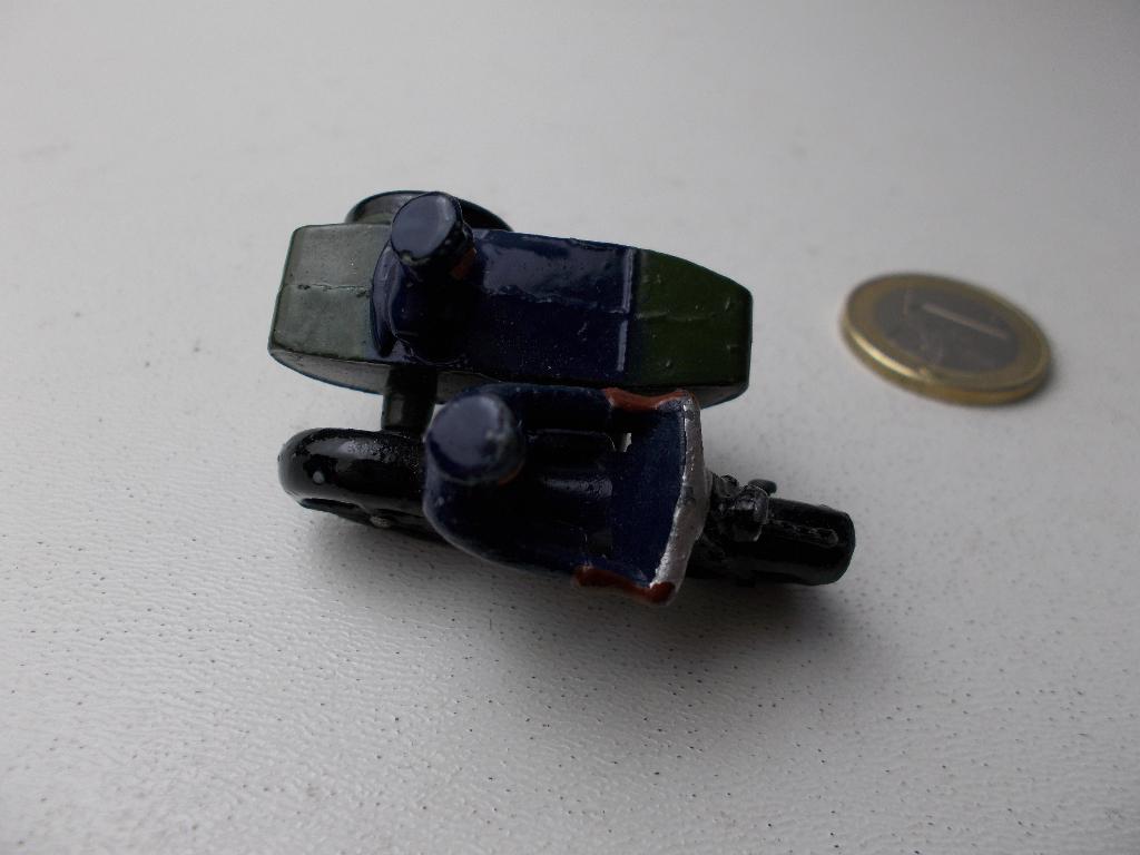 1946 Dinky Toys 42B MOTORCYCLE POLICE PATROL + SIDECAR! Igst, Ophalen of Verzenden, Zo goed als nieuw, Overige typen, Dinky Toys