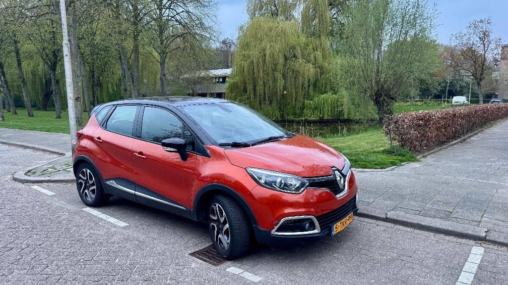 Renault Captur 2014, Auto's, Stof, 625 kg, Origineel Nederlands, 19 km/l