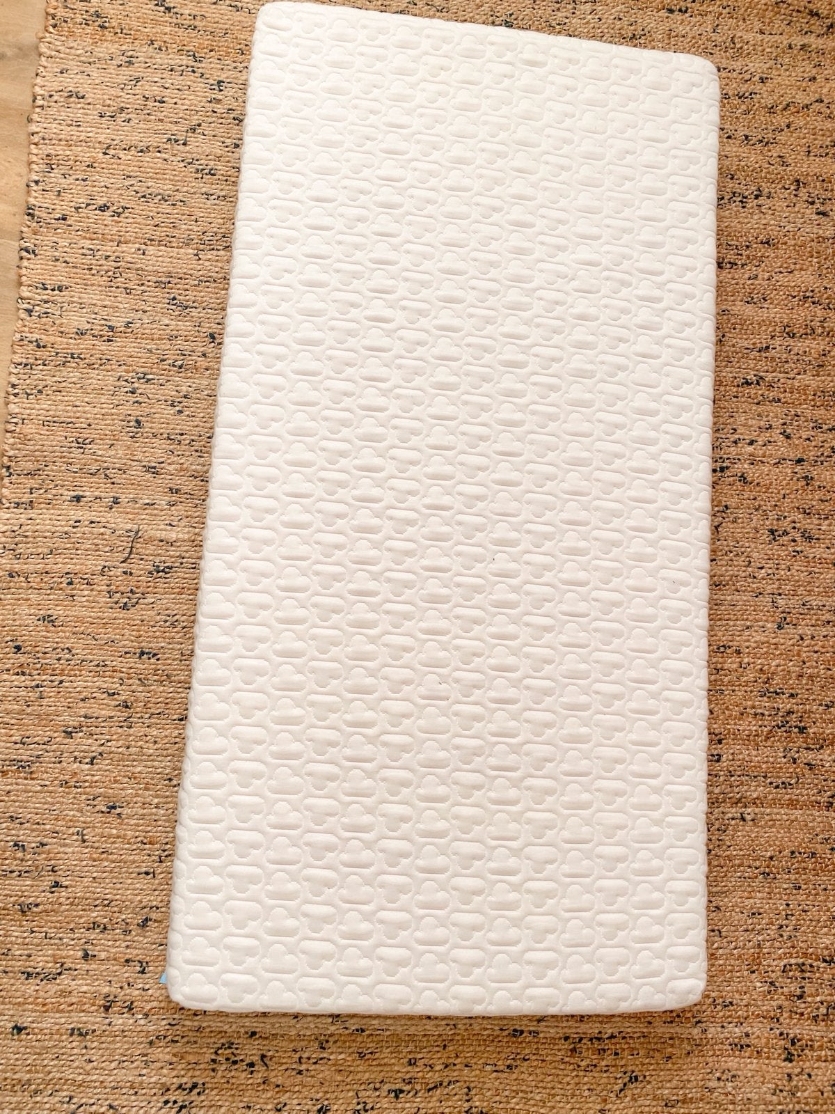 Aerosleep ECO matras ledikant met beschermer, Ophalen, Zo goed als nieuw, Ledikant