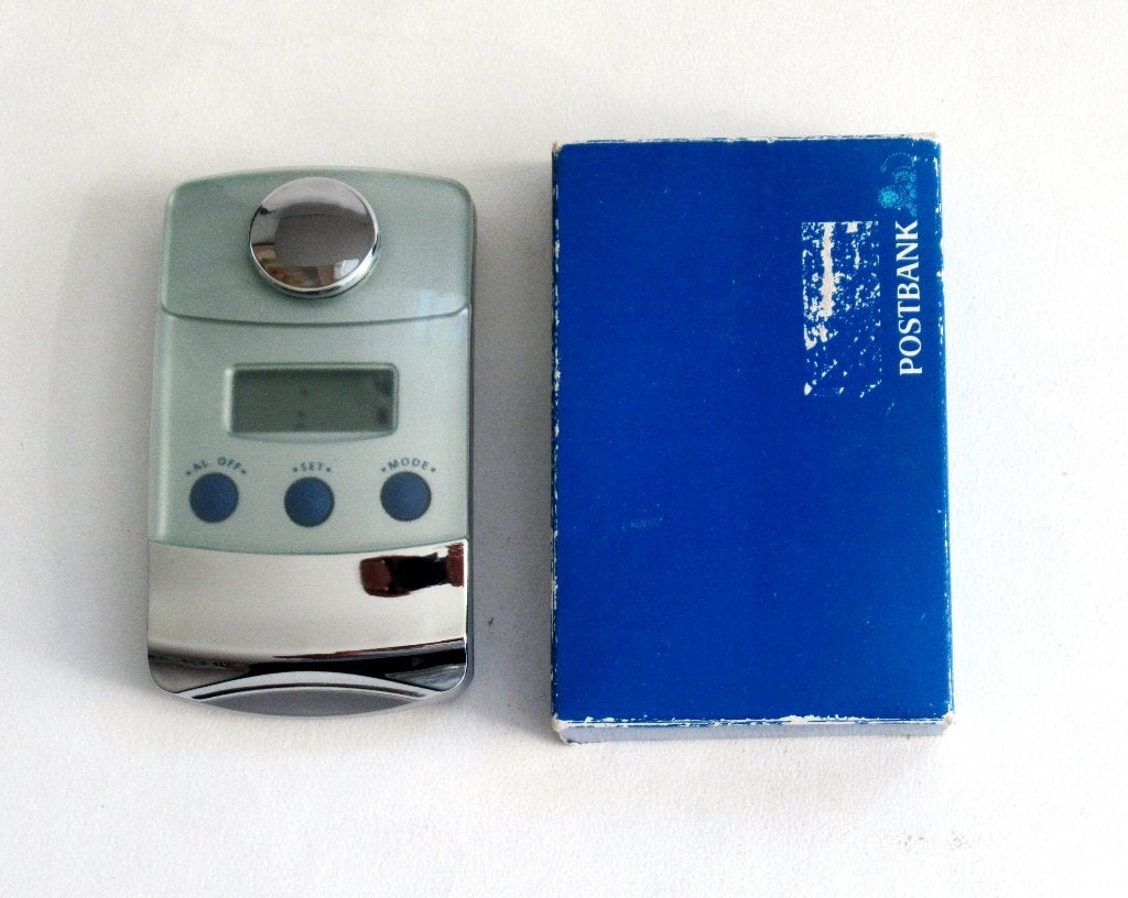 Postbank digitaal reiswekker met verlichting, nieuw., Ophalen of Verzenden, Nieuw, Wandklok