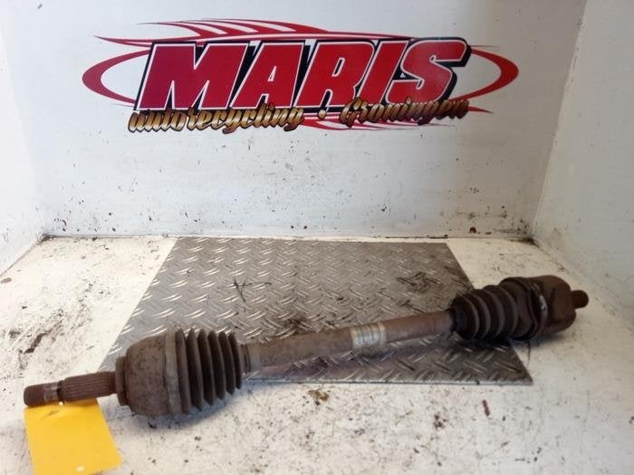 Aandrijfas links-voor van een Renault Megane, Gebruikt, -, Renault, -