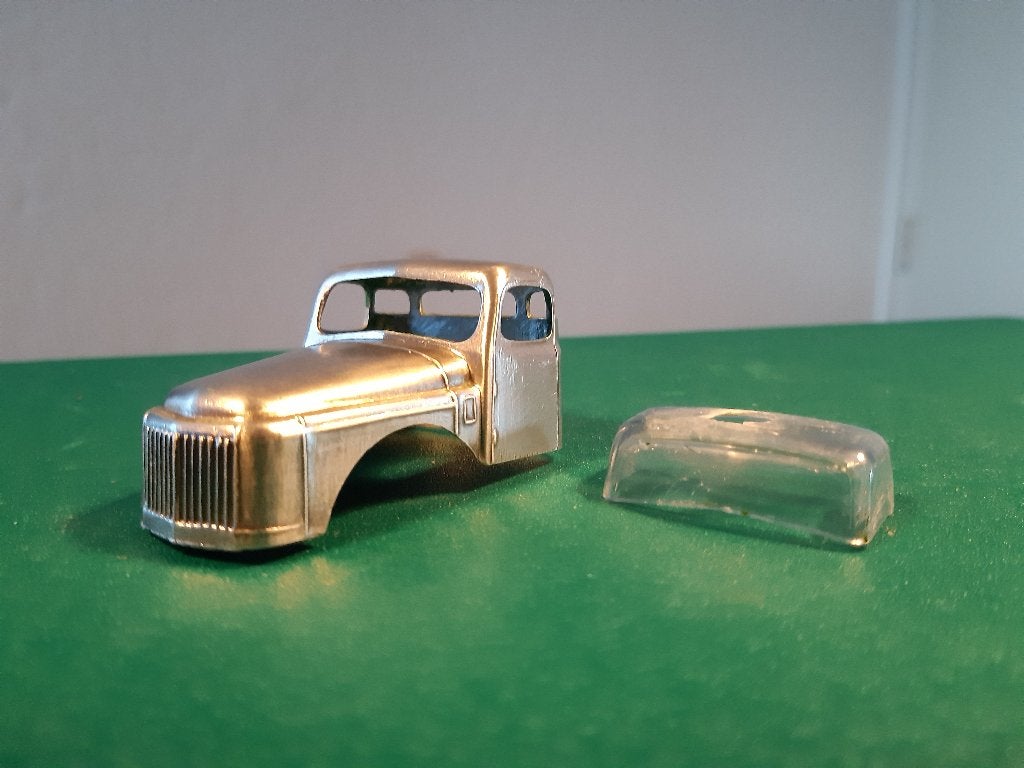 Gezocht ruitblokje voorTekno Denmark Volvo Titan cabine., Ophalen of Verzenden, Zo goed als nieuw, Bus of Vrachtwagen, Tekno