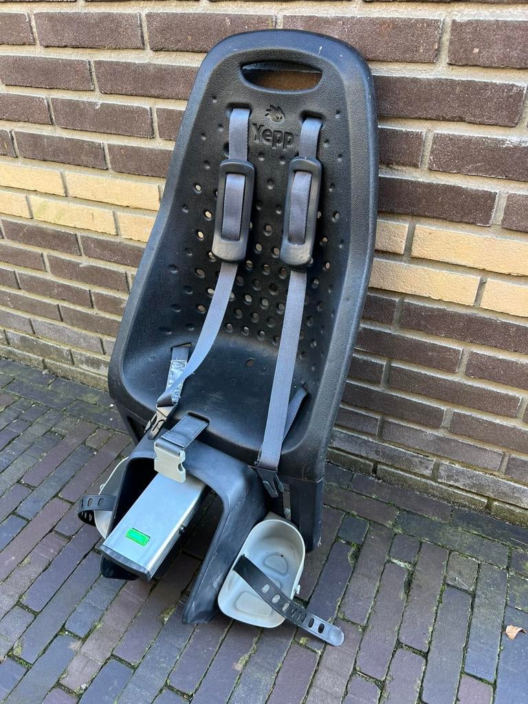Yepp maxi fietstoeltje incl. adapter, Fietsen en Brommers, Achterzitje, Ophalen, 15 t/m 25 kg, Gebruikt