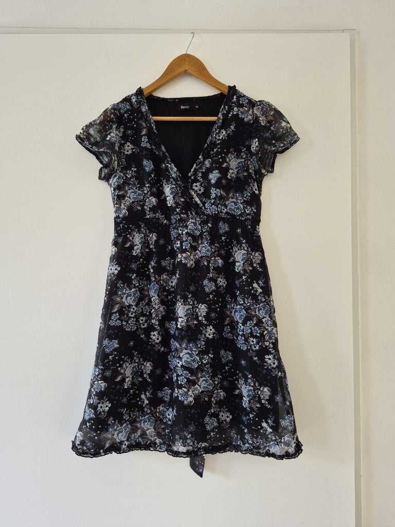 Korte Jurk Flame maat 38 dames - zwart / blauw, Kleding | Dames, Maat 38/40 (M), Flame, Zwart, Ophalen of Verzenden