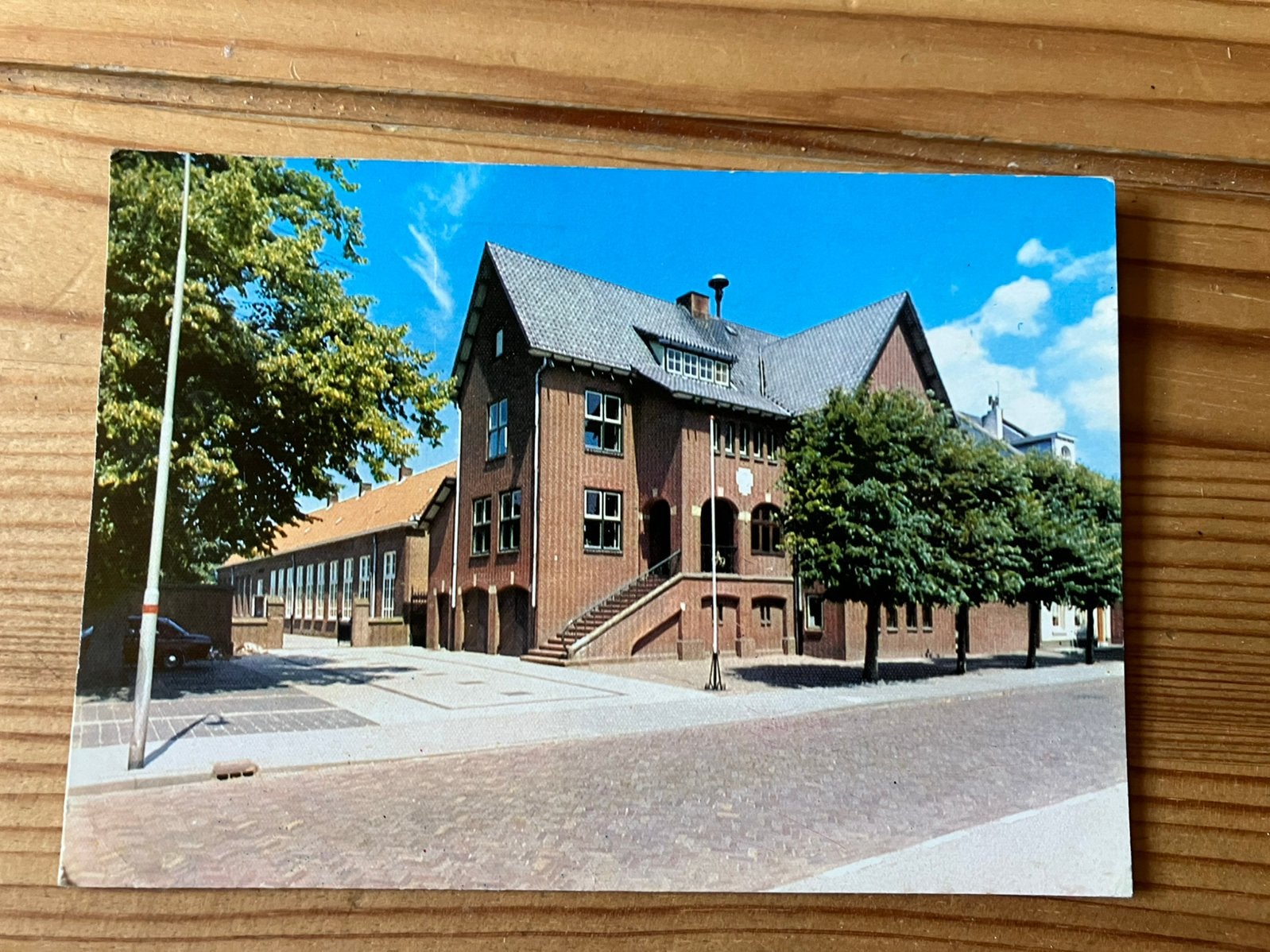 Ansichtkaart Ossendrecht, gemeentehuis, Ophalen of Verzenden