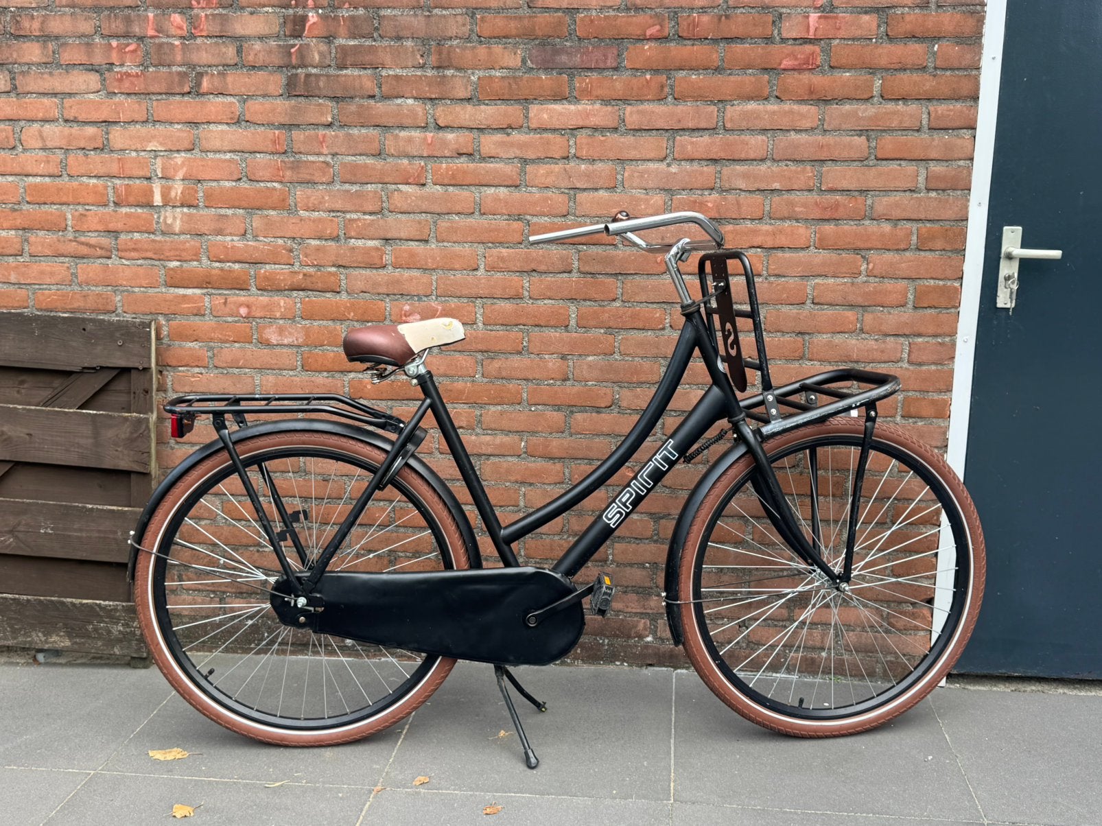 Spirit damesfiets / stadsfiets zwart, Fietsen en Brommers, Ophalen, Terugtraprem, Gebruikt, Versnellingen