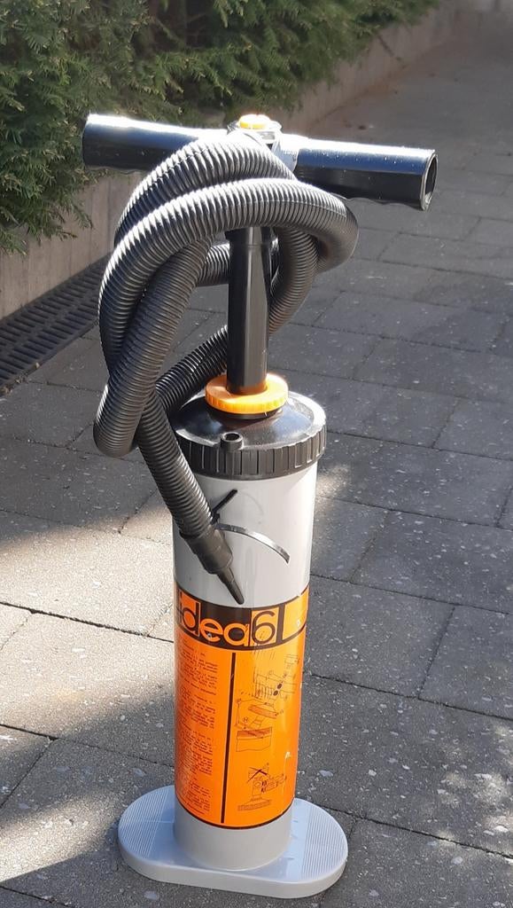 Ferno Idea 6 Hi-Output Dubbele Actie Handpomp, Ophalen of Verzenden, Gebruikt, Handmatig